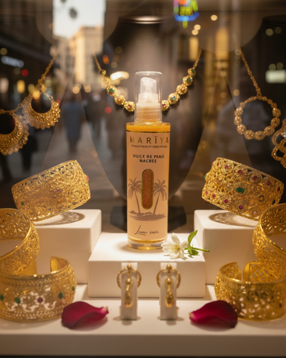 Huile corporelle marocaine dorée, naturelle et nourrissante.
Shamsï Nacrée hydrate, répare et illumine la peau, même en hiver.